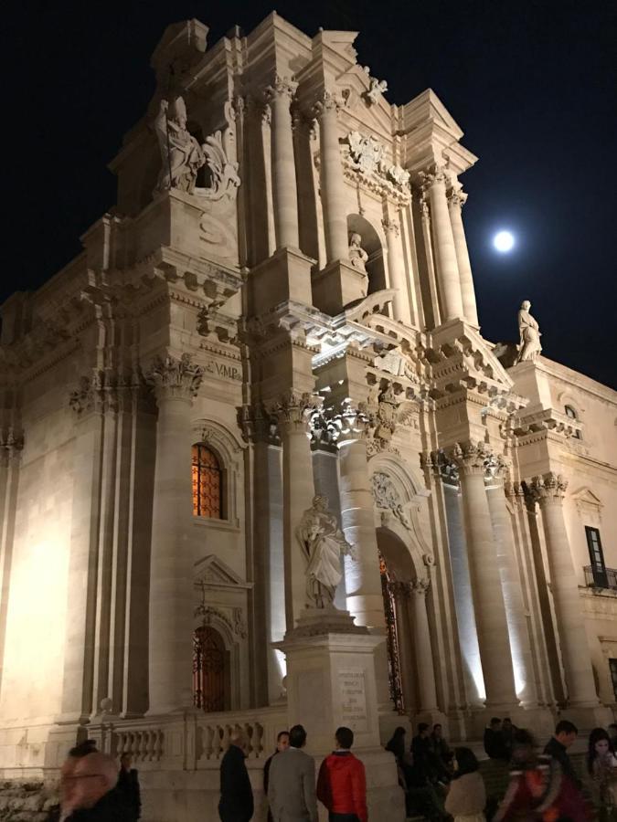 Il Tempio Di Athena - Cultura E Relax A Siracusa 3*